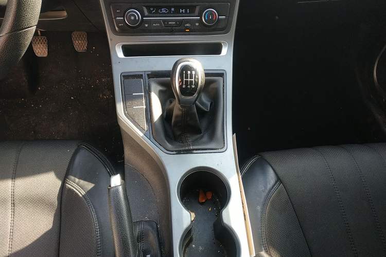 Used Geely Auto Emgrand 2021 UP 1.5L Manual Luxury Model
