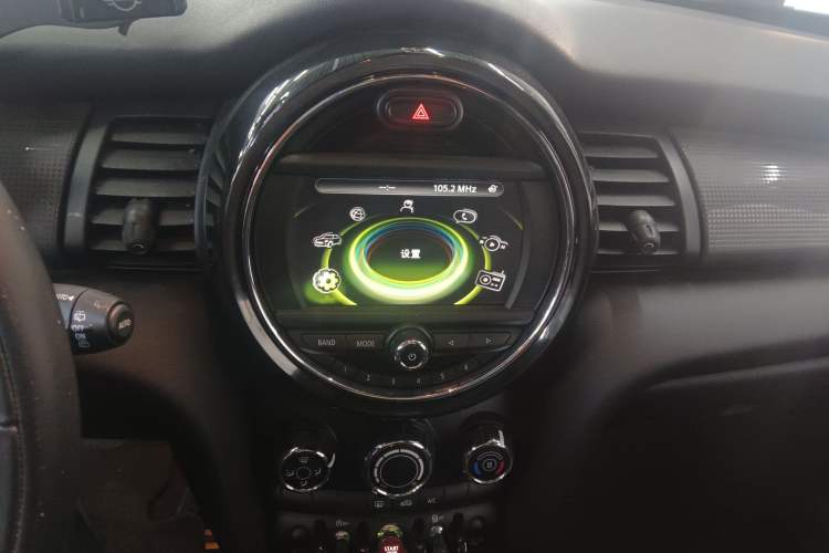 Used  MINI 2014 1.5T COOPER Fun
