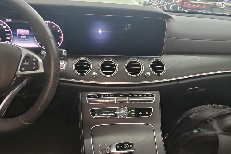 Used Mercedes-Benz E-Class 2018 E 200 L Sport Edition
