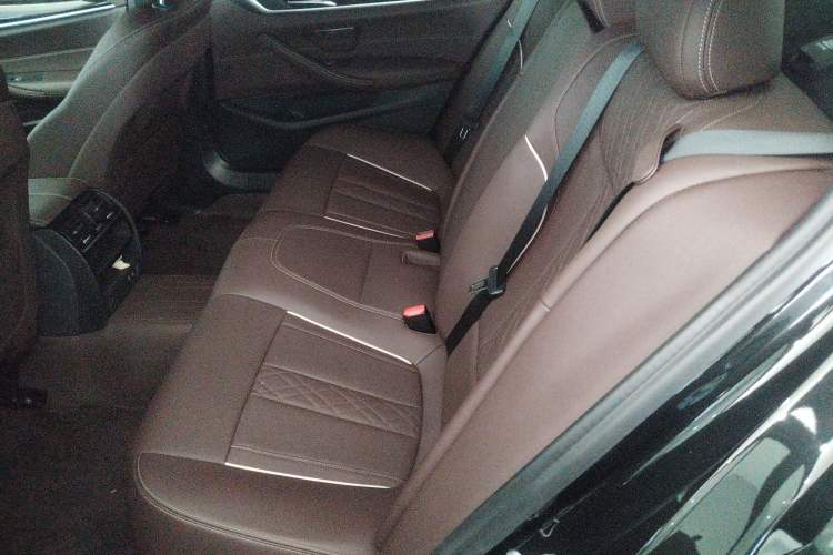 Used BMW 5 Series 2022 Restyled 525Li M Sport Package
