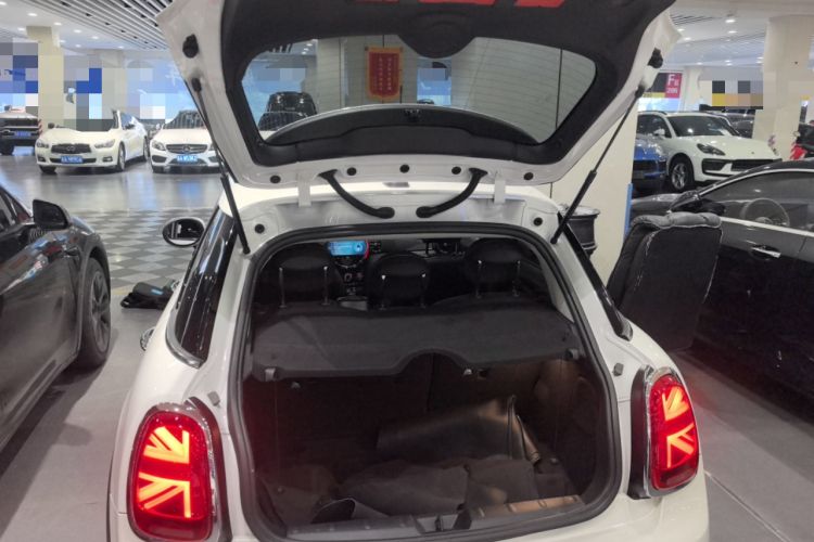 Used  MINI 2023 1.5T ONE Five-Door Edition