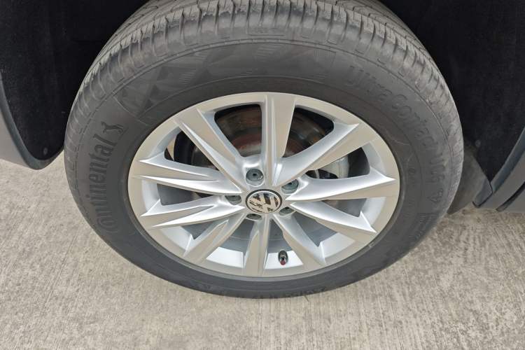 Used Volkswagen Tiguan 2017 300TSI Automatic Two-Wheel Drive Silk Road Comfort Edition