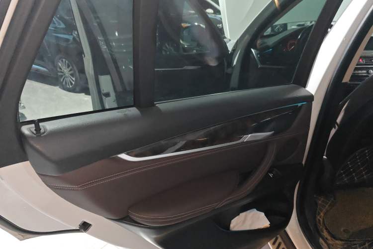 Used BMW X5 2017 xDrive28i