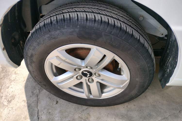 Used Wuling Hongguang PLUS 2019 1.5T Manual Comfort Version 7 Seats
