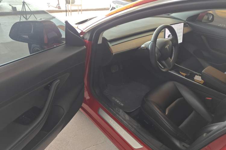 Used Tesla Model 3 2019 Standard Range Rear-Drive Upgraded Version
