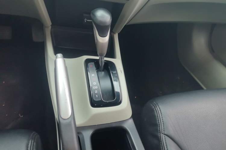 Used Honda Civic 2016 1.8L Automatic Comfort Version
