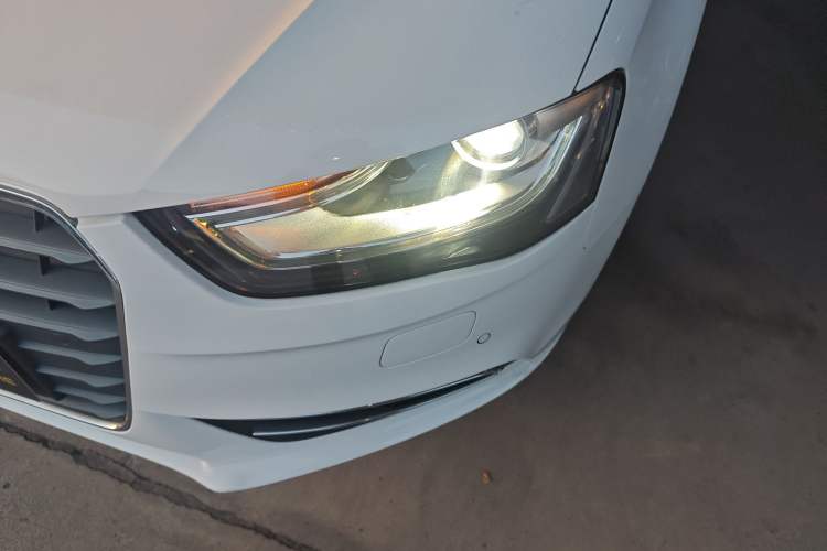 Used Audi A4L 2015 35 TFSI Automatic Comfort Model