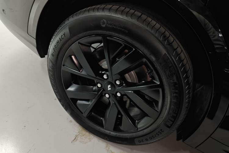 Used Li Auto L8 2023 Pro Model