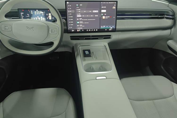 Used XPeng G6 2025 625 Long-Range Max Flagship Edition
