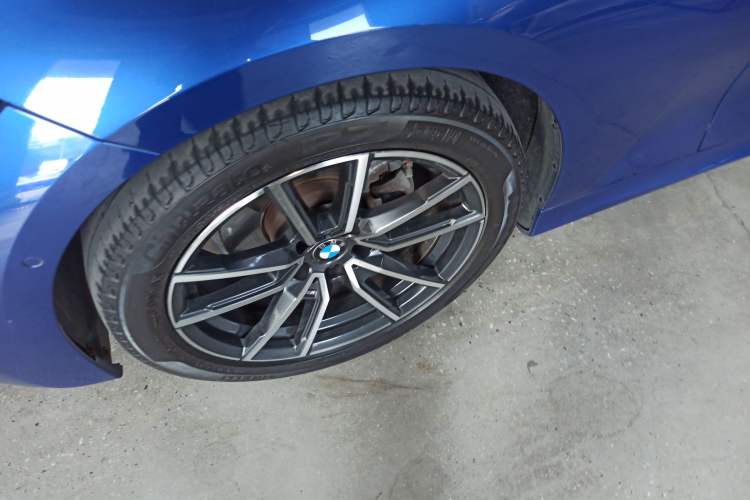 Used BMW 3 Series 2021 Second Facelift 325Li M Sport Package
