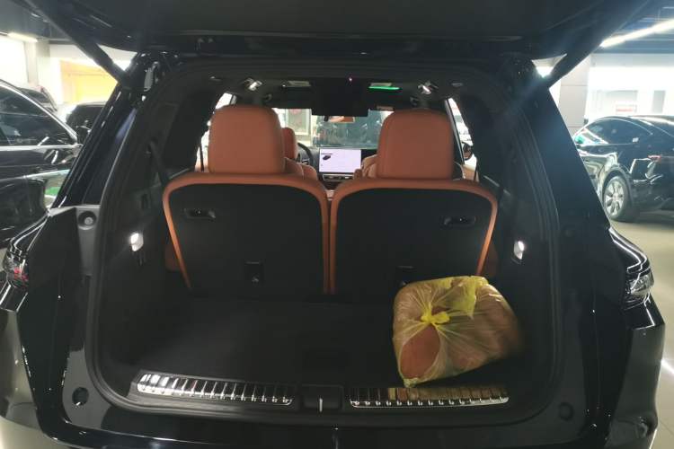 Used Li Auto L9 2024 Ultra Model
