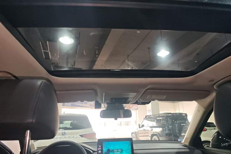 Used Honda Breeze 2023 240TURBO Two-Wheel-Drive Luxury Edition 5 Seats