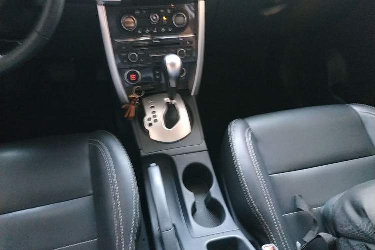 Used Renault Koleos 2014 Revised Version 2.0L Two-Wheel Drive Fashion Edition