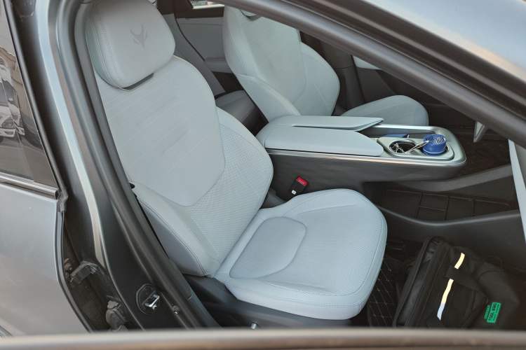 Used ARCFOX Alpha T5 2024 520 MAX
