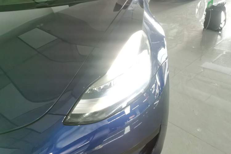 Used Tesla Model 3 2019 Standard Range Rear-Drive Upgraded Version

