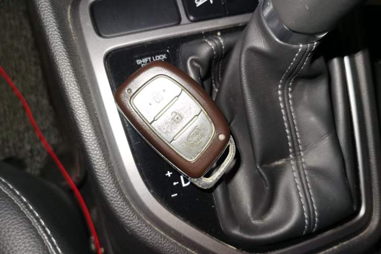 Used Hyundai ix25 2015 1.6L Automatic Two-Wheel Drive Smart GLS Trim
