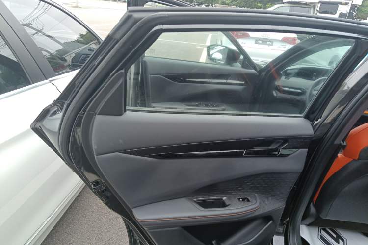 Used Changan UNI-V 2024 1.5T Prestige Sport Edition
