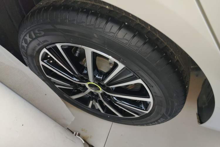 Used Roewe i5 2021 1.5L Manual Platinum Edition
