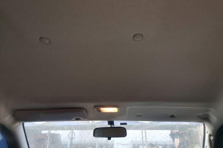 Used FORTHING Lingzhi 2023 M5 1.6L Practical Model 5 Seats