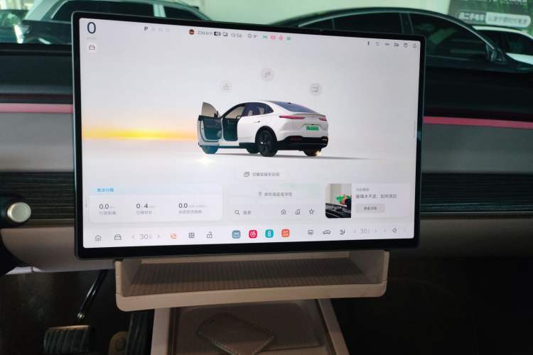 Used ONVO L60 2024 60 kWh Rear-Drive Version