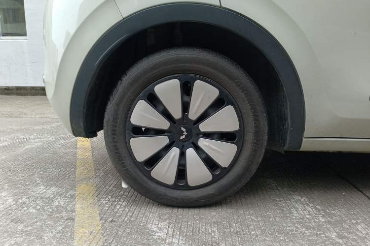 Used Wuling Bingo 2023 333 km Lingxi Connected Version