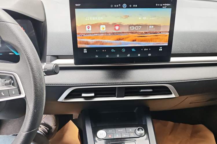 Used BYD e2 2019 Standard Range Model – Smart & Comfortable Version