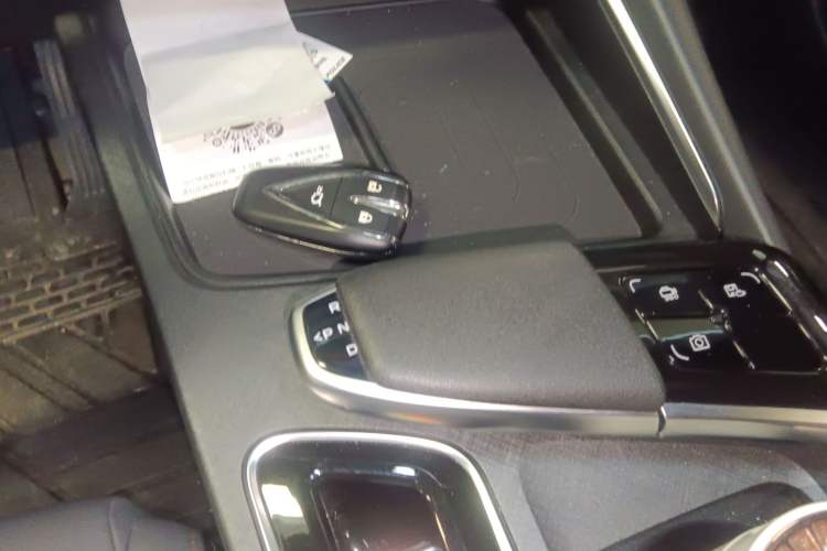 Used Changan UNI-T 2022 1.5T Prestige Version