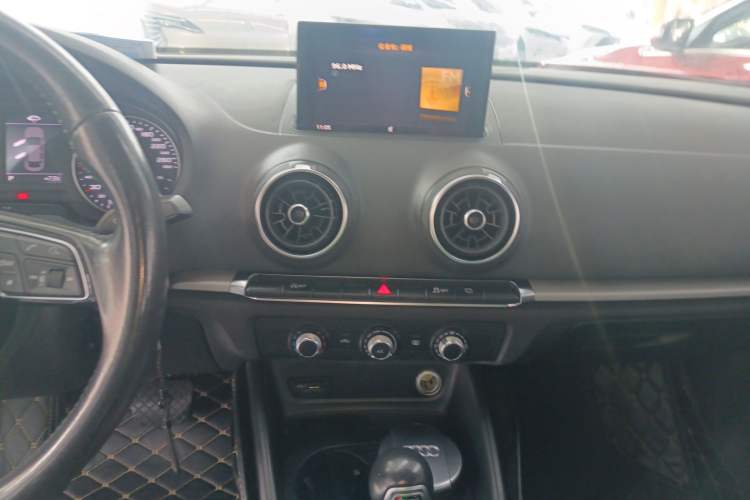 Used Audi A3 2019 Limousine 35 TFSI Ambition China V