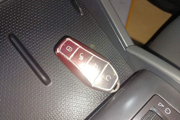 Used BYD Qin L 2024 DM-i 80KM Leading Model
