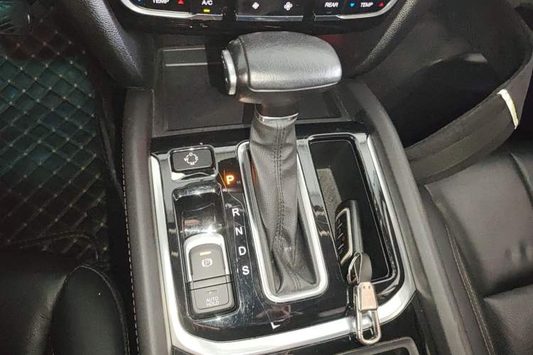 Used GAC Trumpchi GS8 2017 320T Two-Wheel Drive Luxury Edition (7 Seats)
