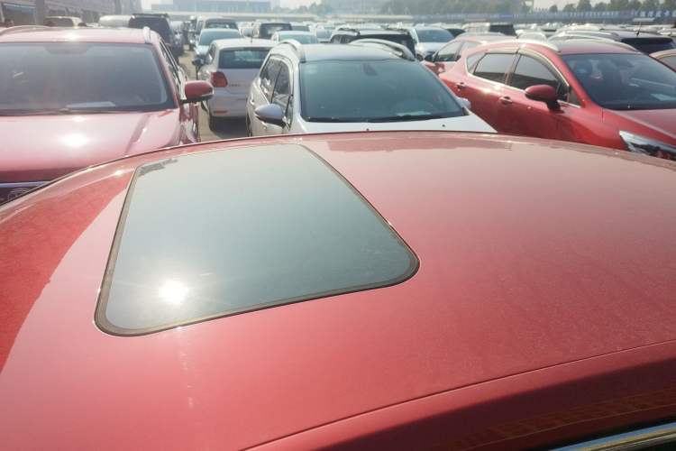 Used MG 6 2017 20T Manual Luxury Smart Connect Version China V Standard
