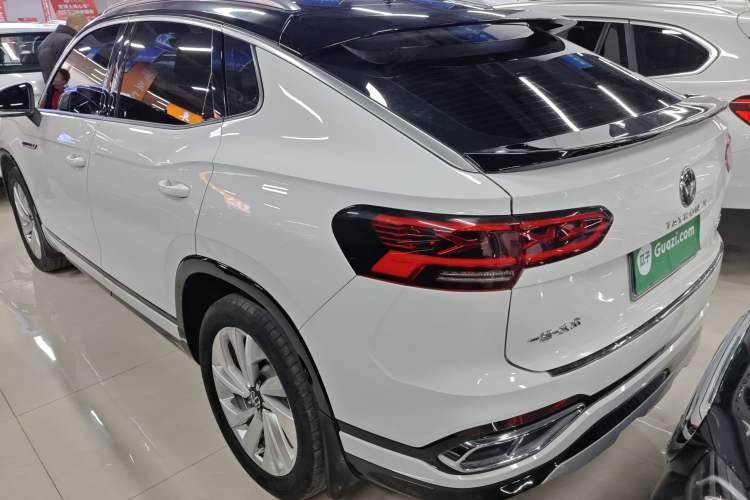 Used Volkswagen Tayron X 2020 330TSI Two-Wheel Drive Luxury Smart Connectivity Version