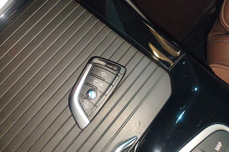 TDK.VehicleDetails.img