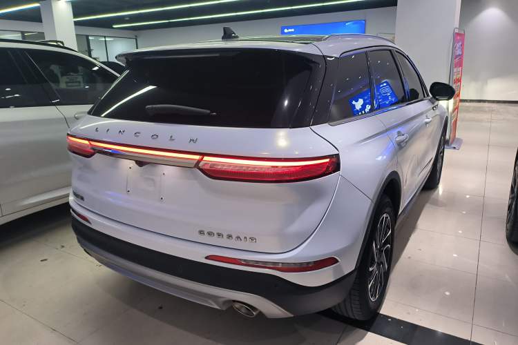 Used Lincoln Corsair 2022 2.0T Two-Wheel Drive Deluxe Edition