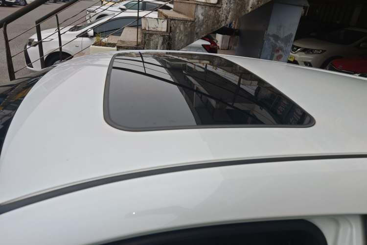 Used Toyota IZOA 2021 2.0L Enjoy Edition
