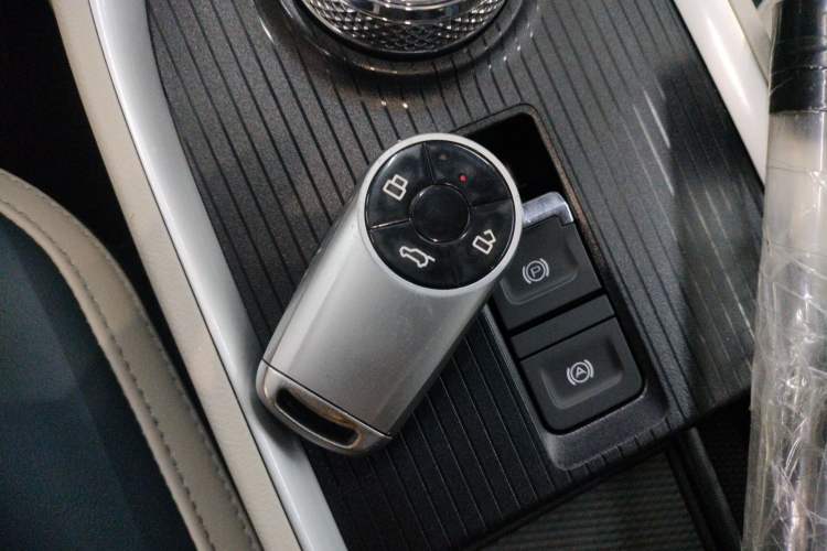 Used ORA Good Cat 2021 400km Standard Range Athena Edition Lithium Iron Phosphate
