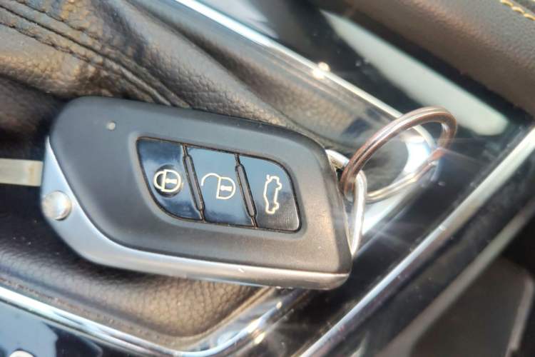 Used BAIC Beijing X3 2021 1.5T CVT Glory Edition
