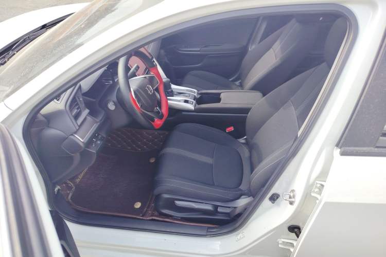 Used Honda Civic 2016 180TURBO CVT Comfort Version