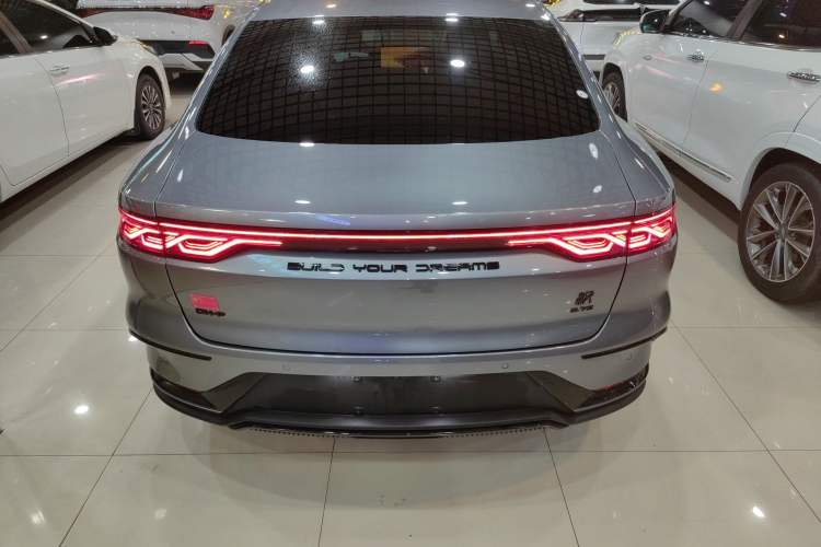 Used BYD Han 2024 DM-i Glory Edition 121KM Prestige Model
