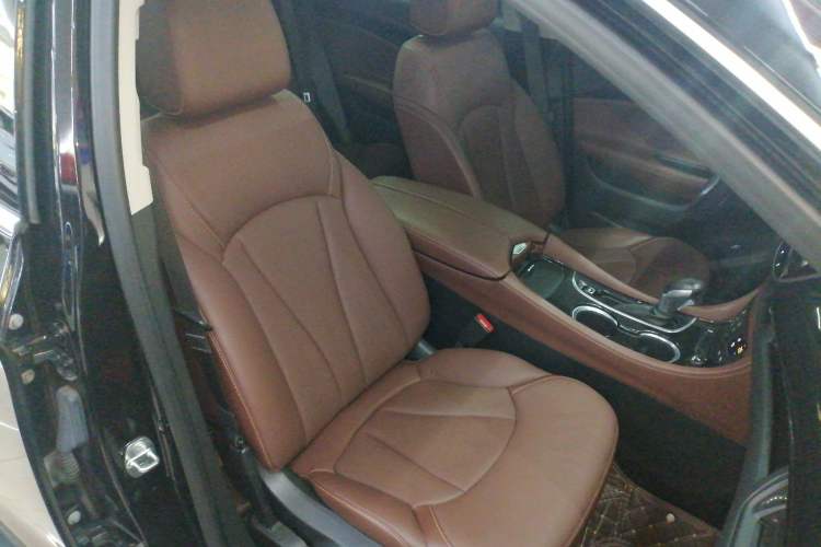 Used Buick Envision 2021 532T Two-Wheel-Drive Luxury Version
