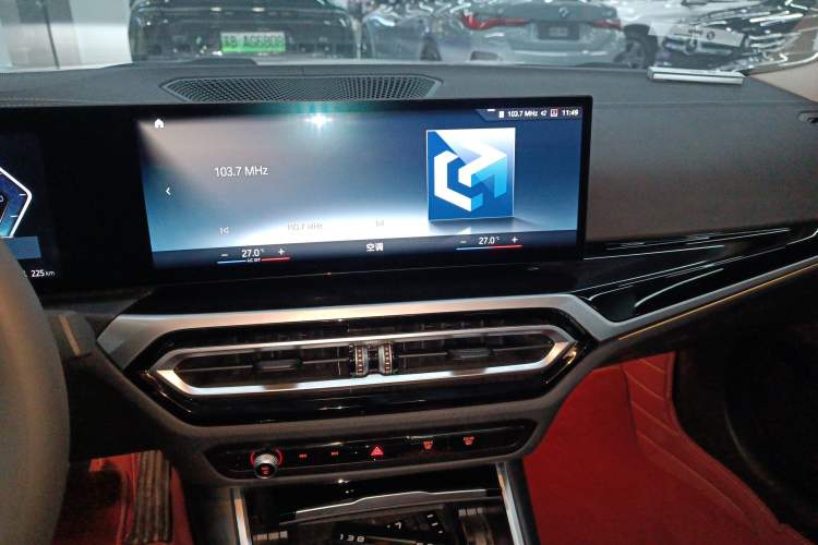 Used BMW i3 2022 eDrive 35 L
