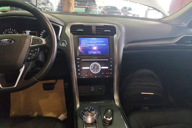 Used Ford Mondeo 2018 EcoBoost 200 Stylish Model
