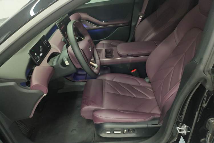 Used Nio ET5T 2025 75 kWh Touring
