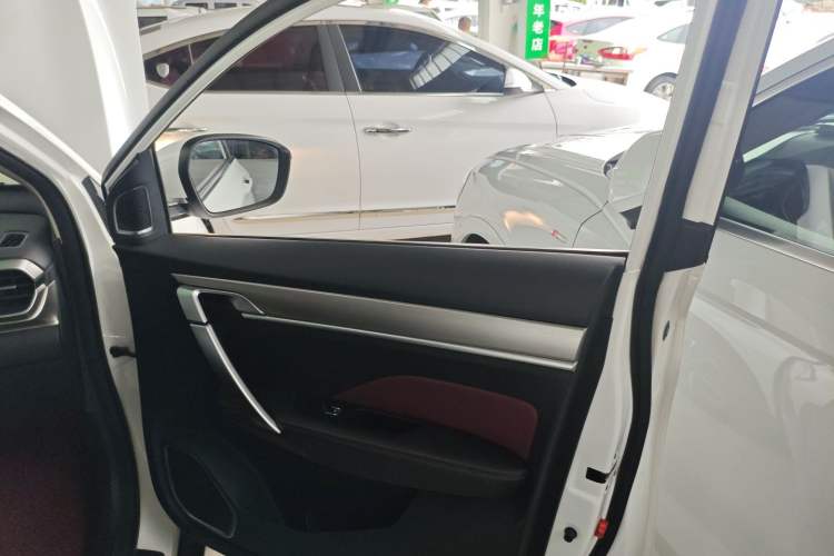 Used Geely Auto Coolray 2020 Facelift 240T DCT Hunter
