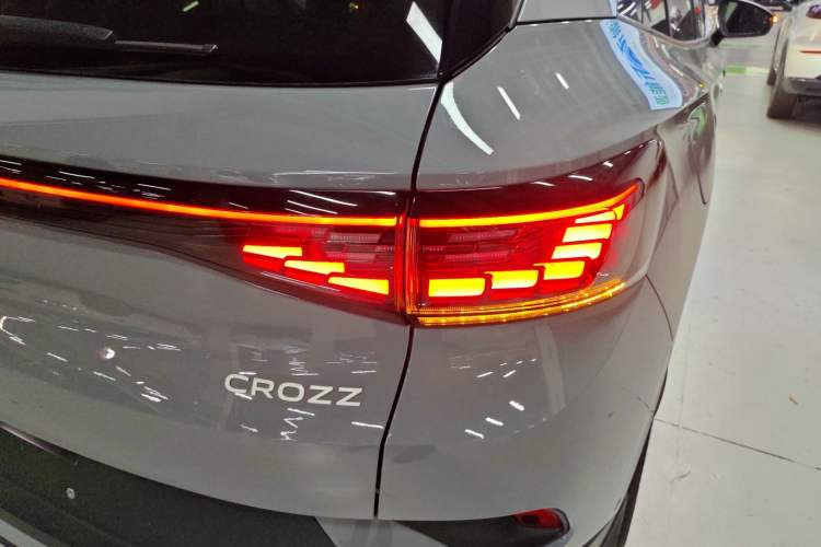 Used Volkswagen ID.4 CROZZ 2022 Long-Range Lite PRO Edition
