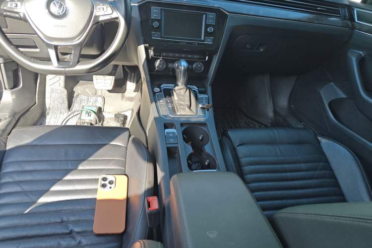 Used Volkswagen Magotan 2018 Facelift 330TSI DSG Luxury Model
