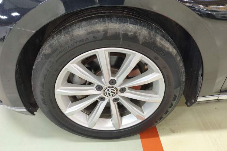 Used Volkswagen Magotan 2019 330TSI DSG Leading Model China VI Standard
