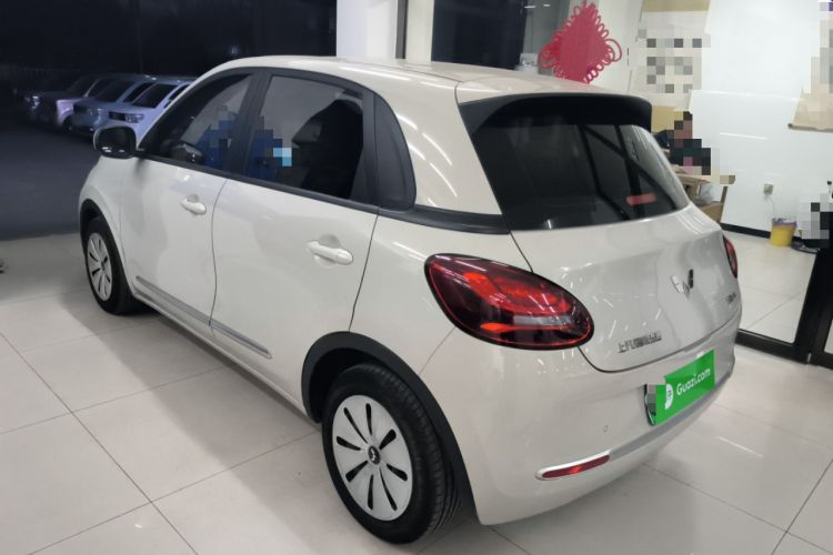 Used Wuling Bingo 2023 203km Light Edition
