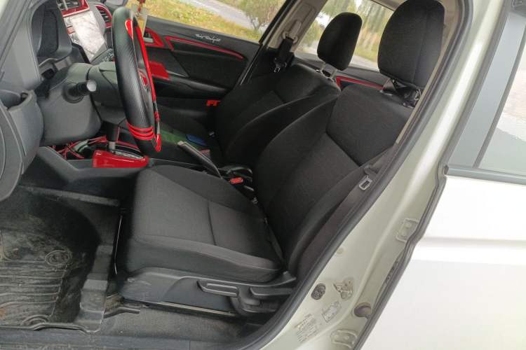 Used Honda Fit 2016 1.5L LXS CVT Comfort Sunroof Version
