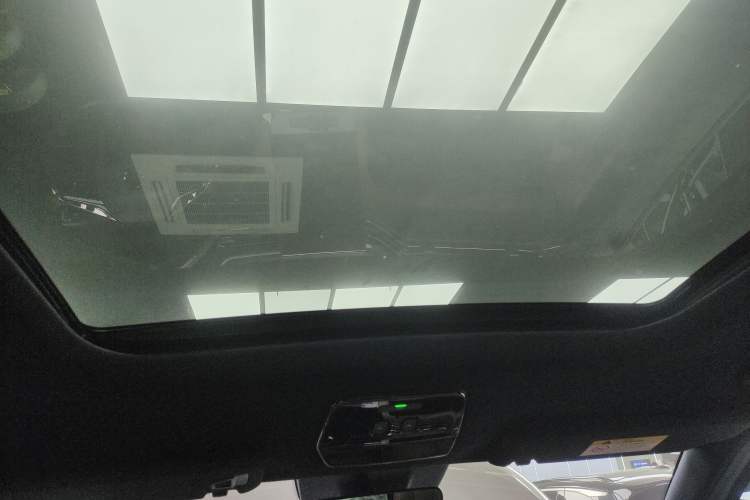 Used Nio ES8 2020 415 km Signature Edition 6-Seater Version
